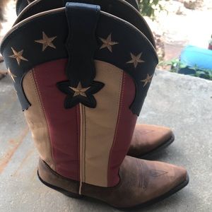 Women’s cow girl boots